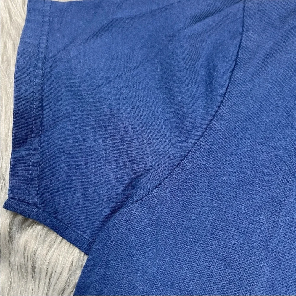 Vintage Y2K Nike Womens Heart Logo Blue T Shirt